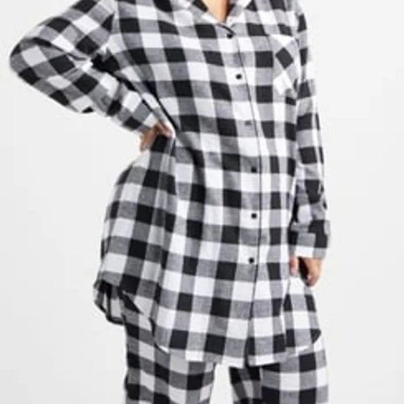 Rue21 Plus Size Buffalo Plaid Flannel Pajama Set - Picture 2 of 16